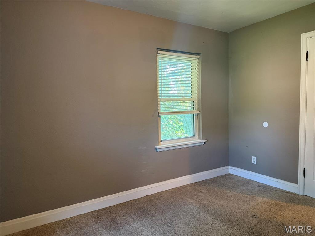 6737 Kenwood Drive Property Photo 13