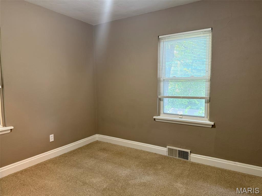 6737 Kenwood Drive Property Photo 15