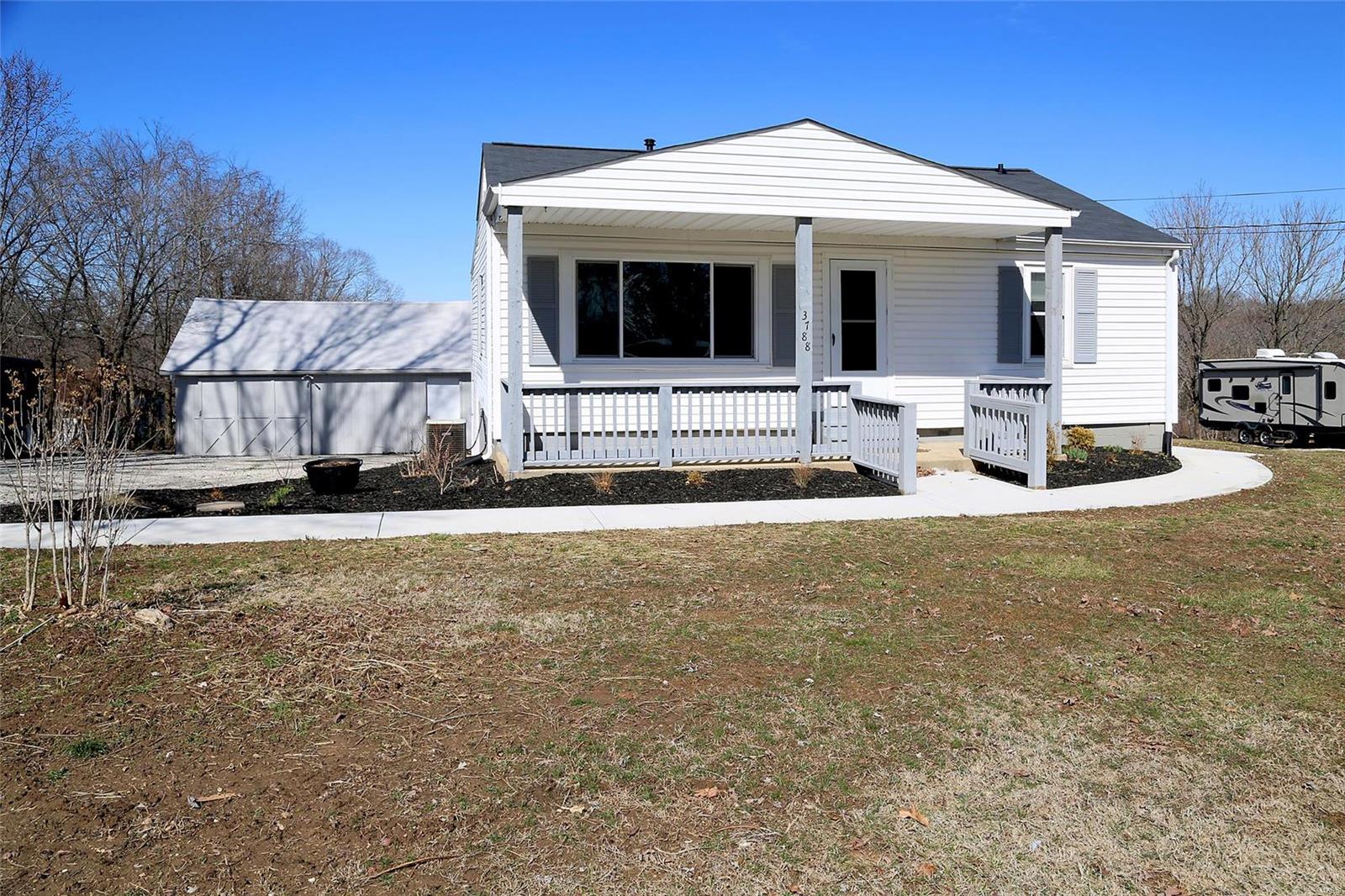 3788 Flucom Road Property Photo