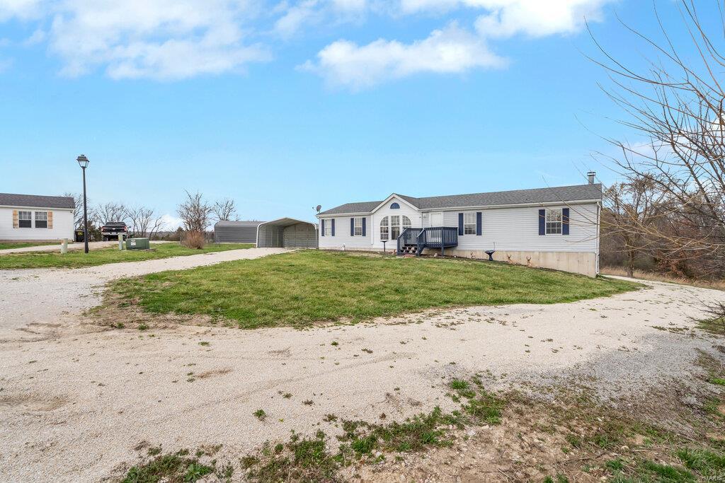 201 Jenna Lee Drive Property Photo 4