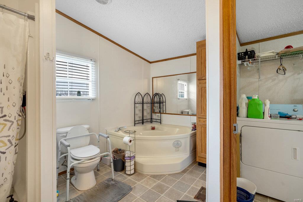 201 Jenna Lee Drive Property Photo 25