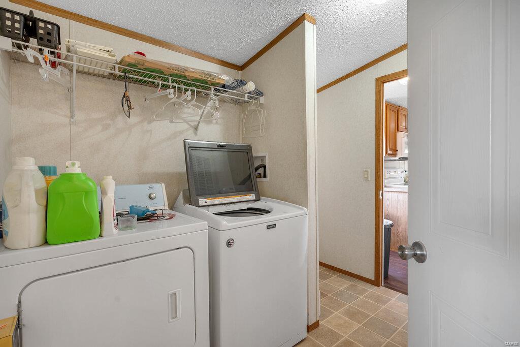 201 Jenna Lee Drive Property Photo 26