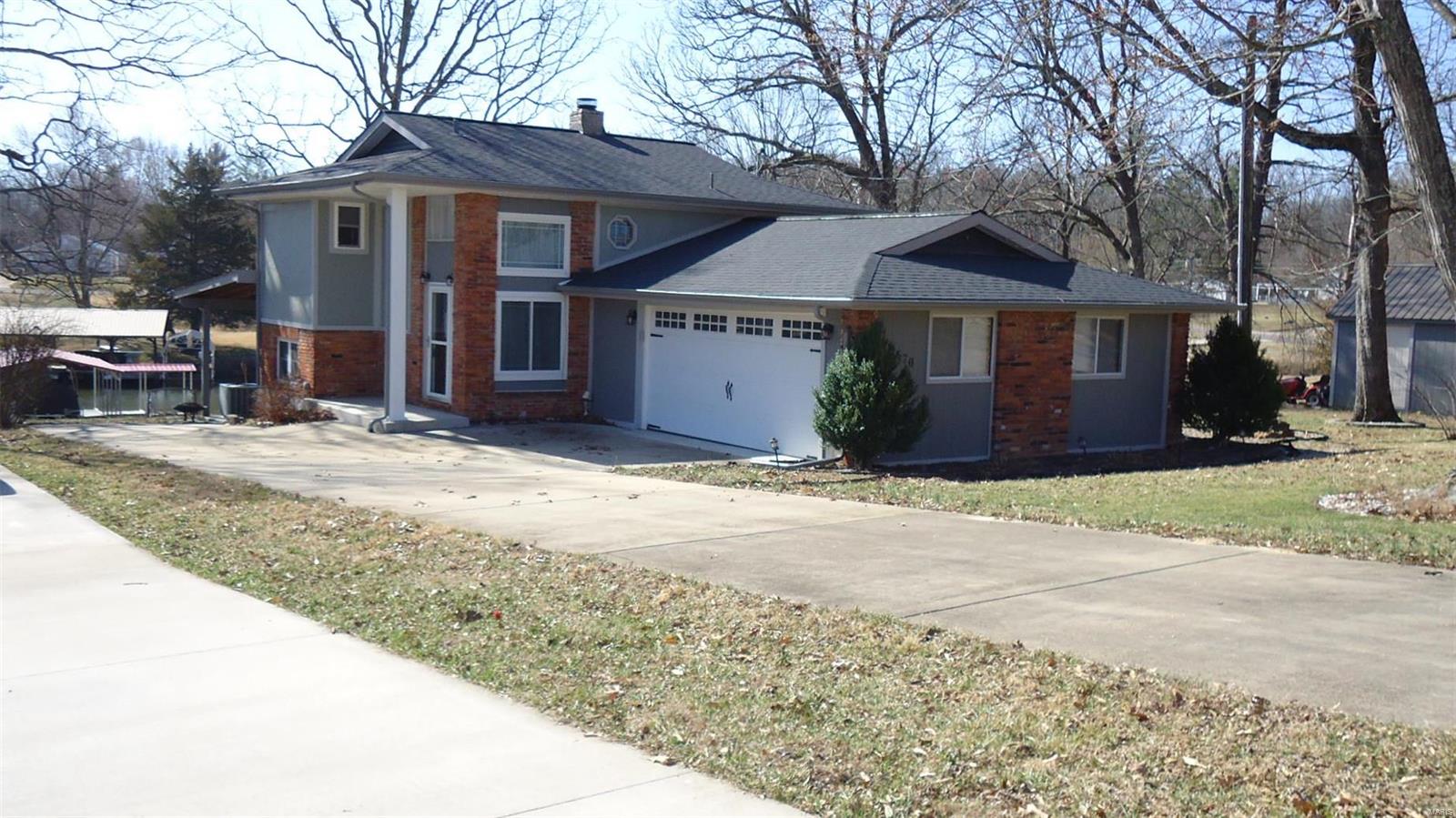 1670 Lakeshore Drive Property Photo