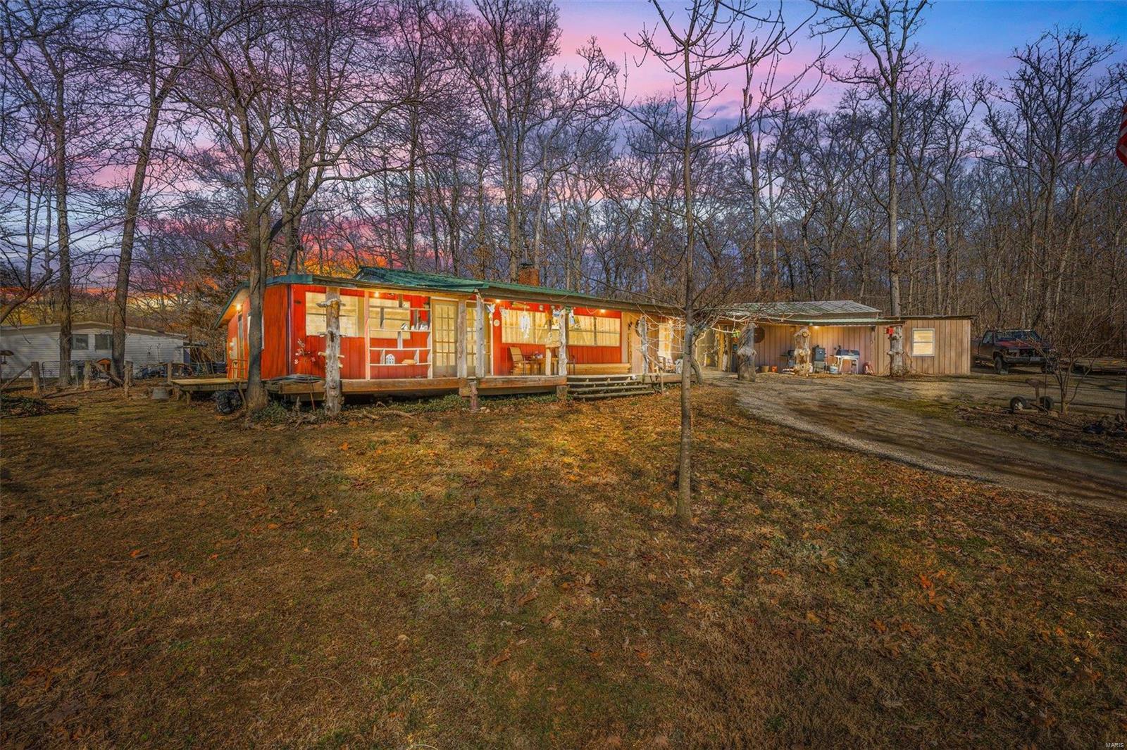 631 Columbia Drive Property Photo