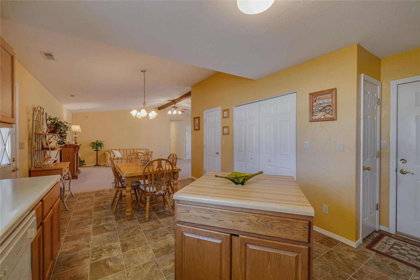 702 Burks Road Property Photo 9