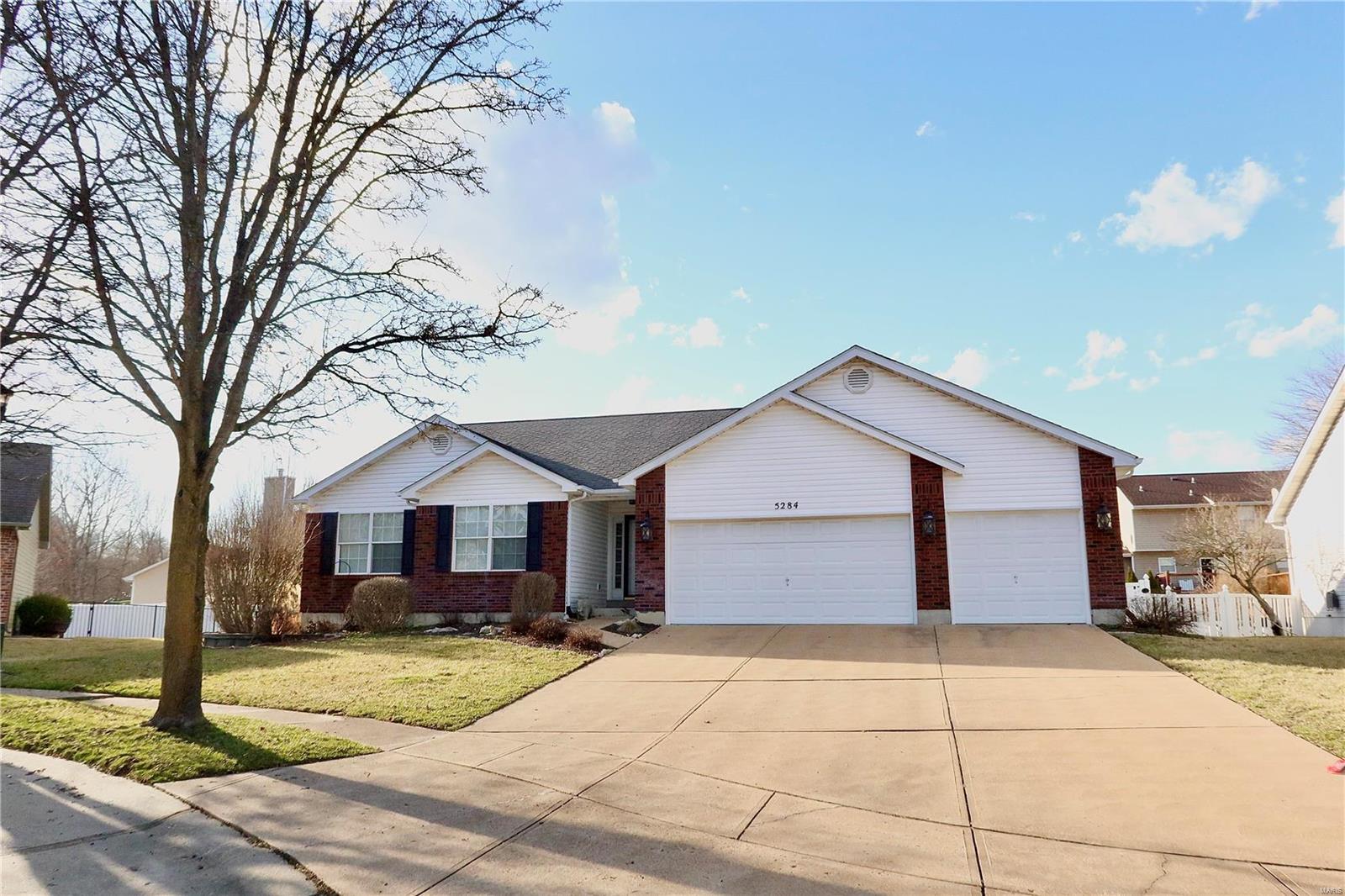 5284 Summer Circle Property Photo