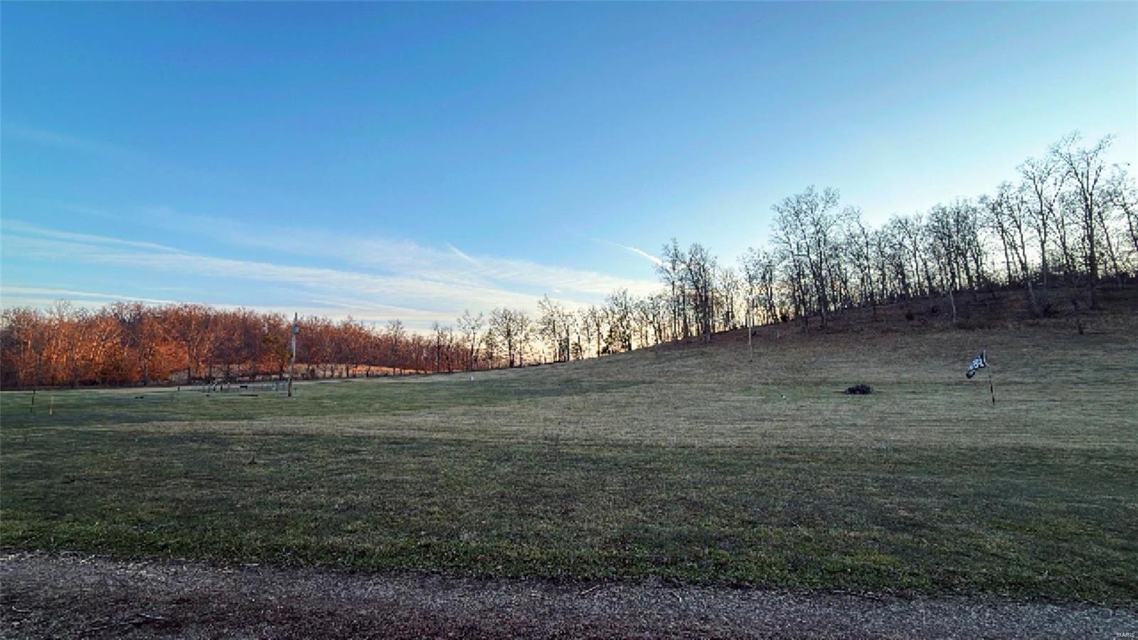 3033 Highway J Property Photo 4