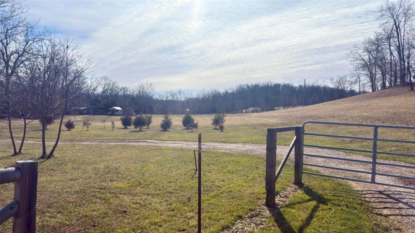 3033 Highway J Property Photo 17