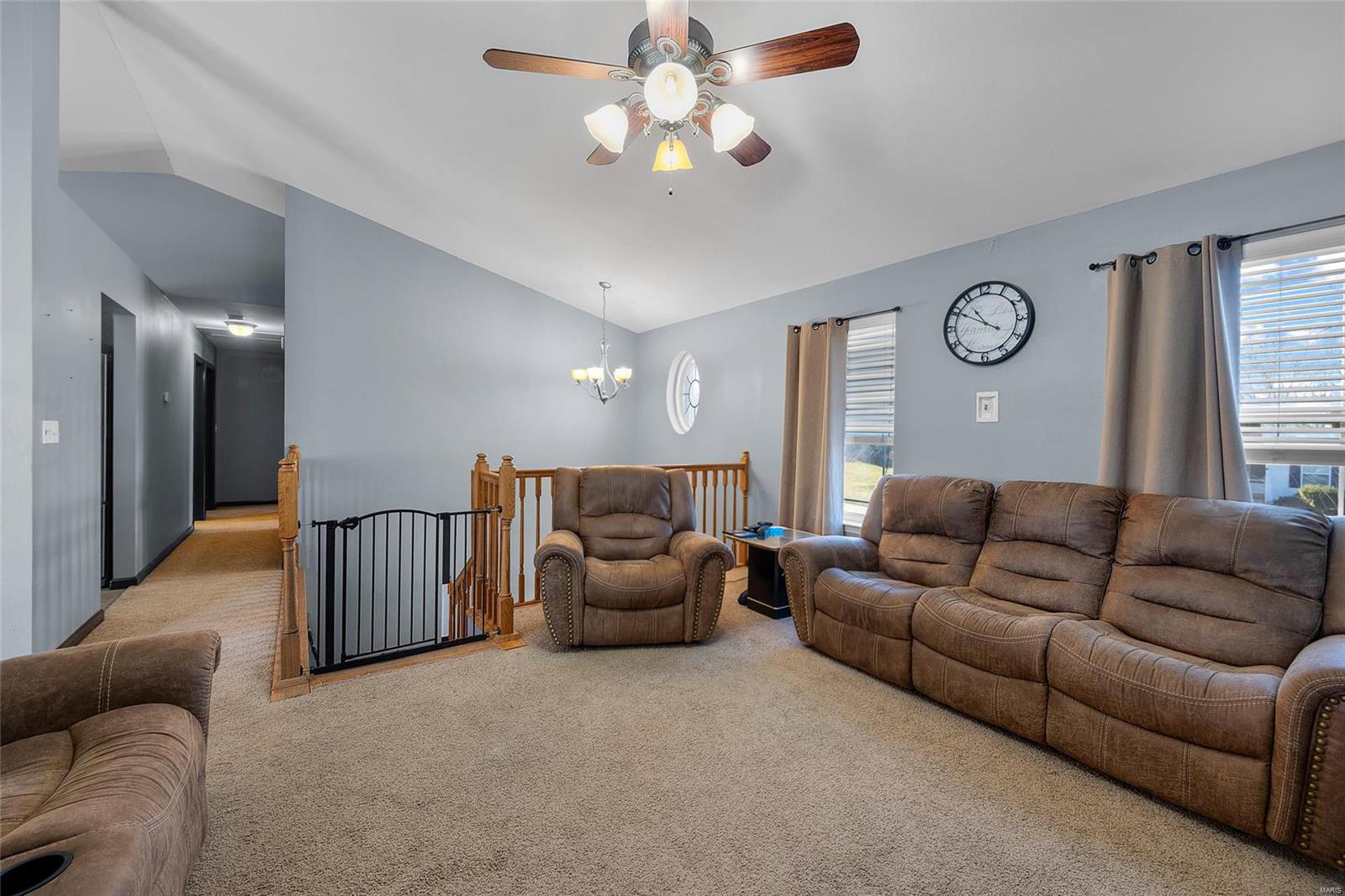 806 Carly Court Property Photo 8