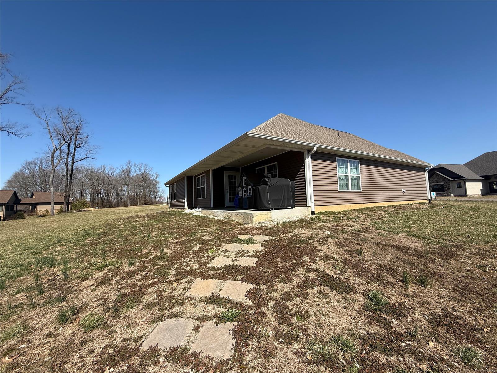 379 Lakeview Property Photo 28