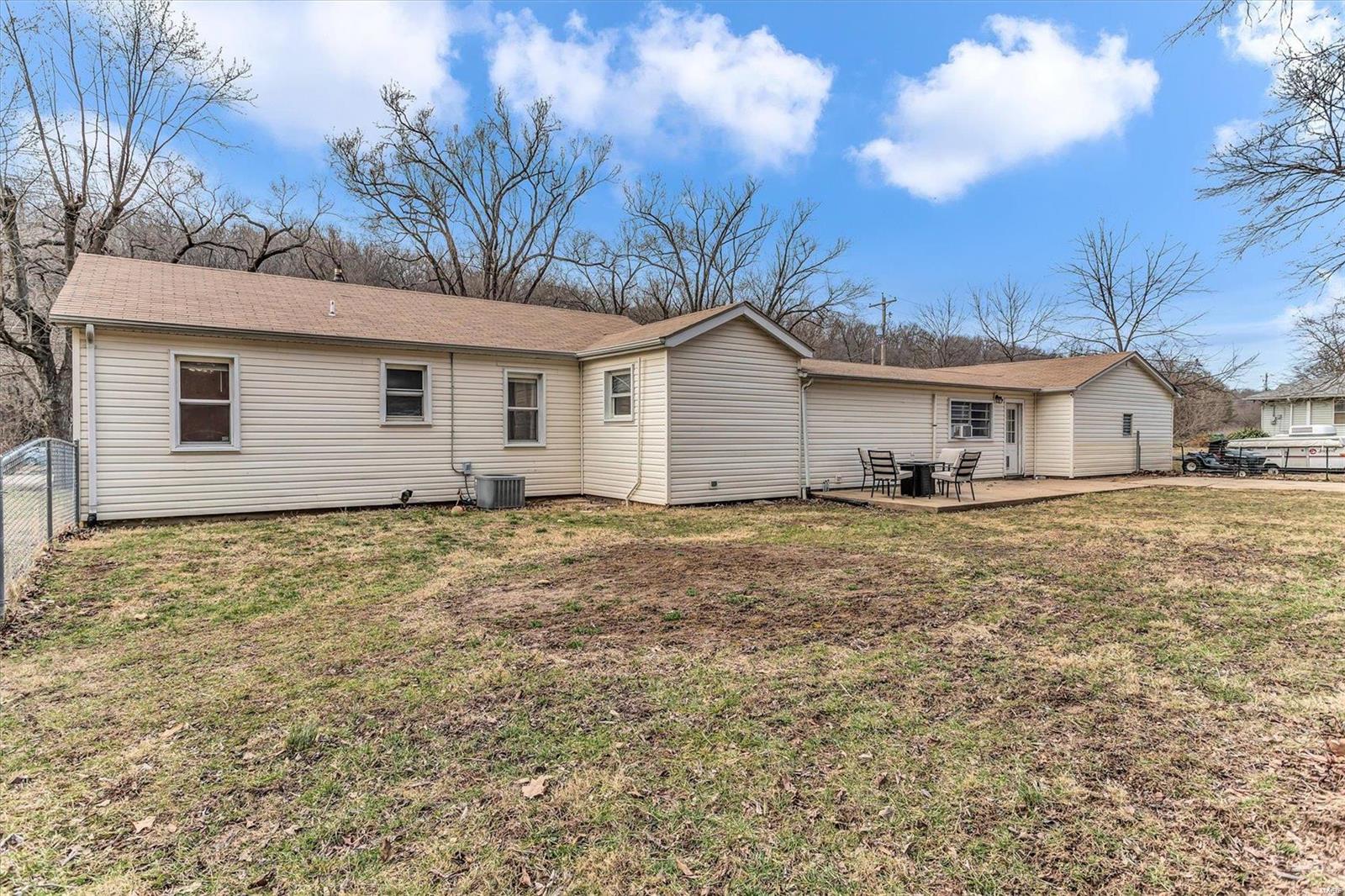 5660 Ruth Drive Property Photo 30