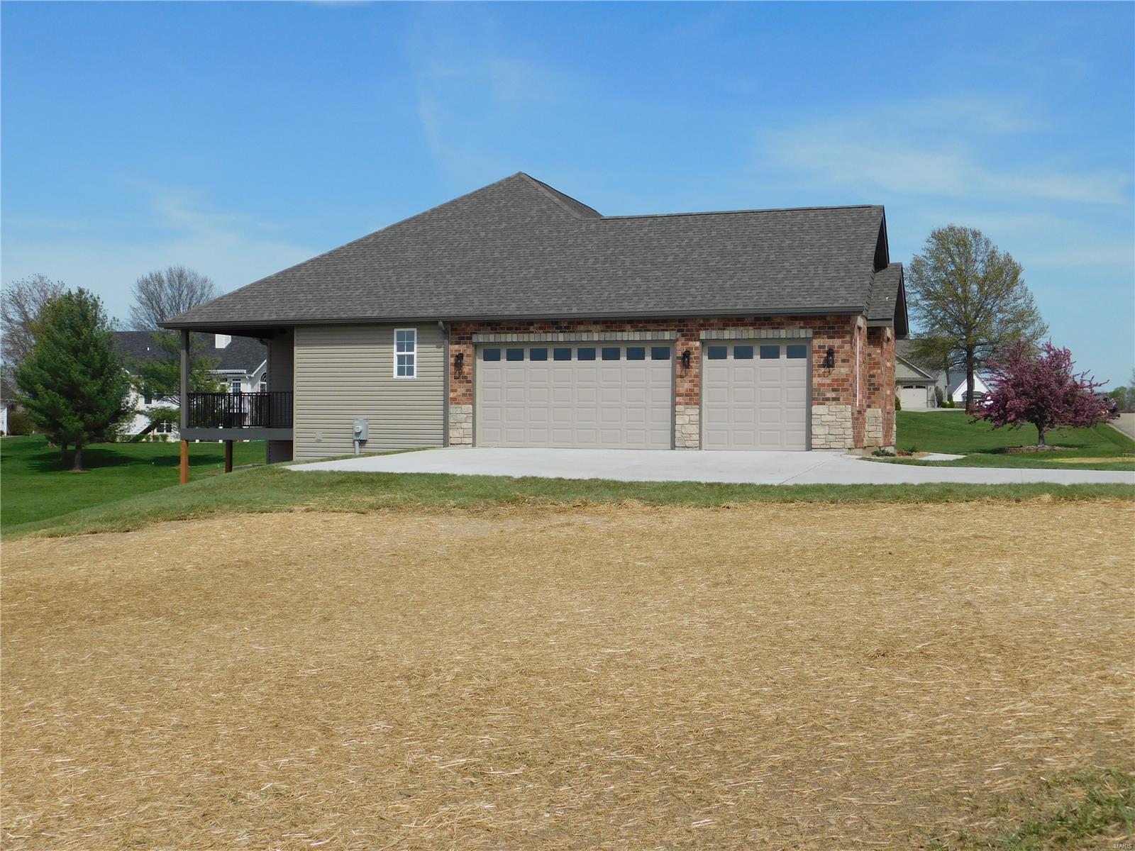 453 Westridge Drive Property Photo 6