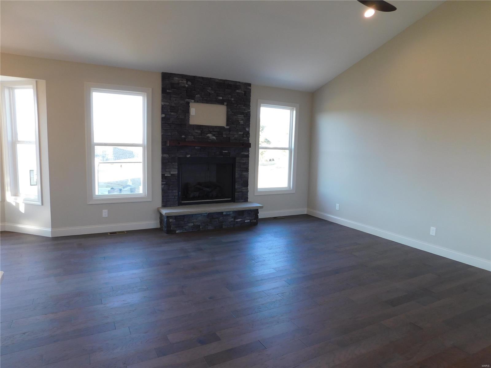 453 Westridge Drive Property Photo 15