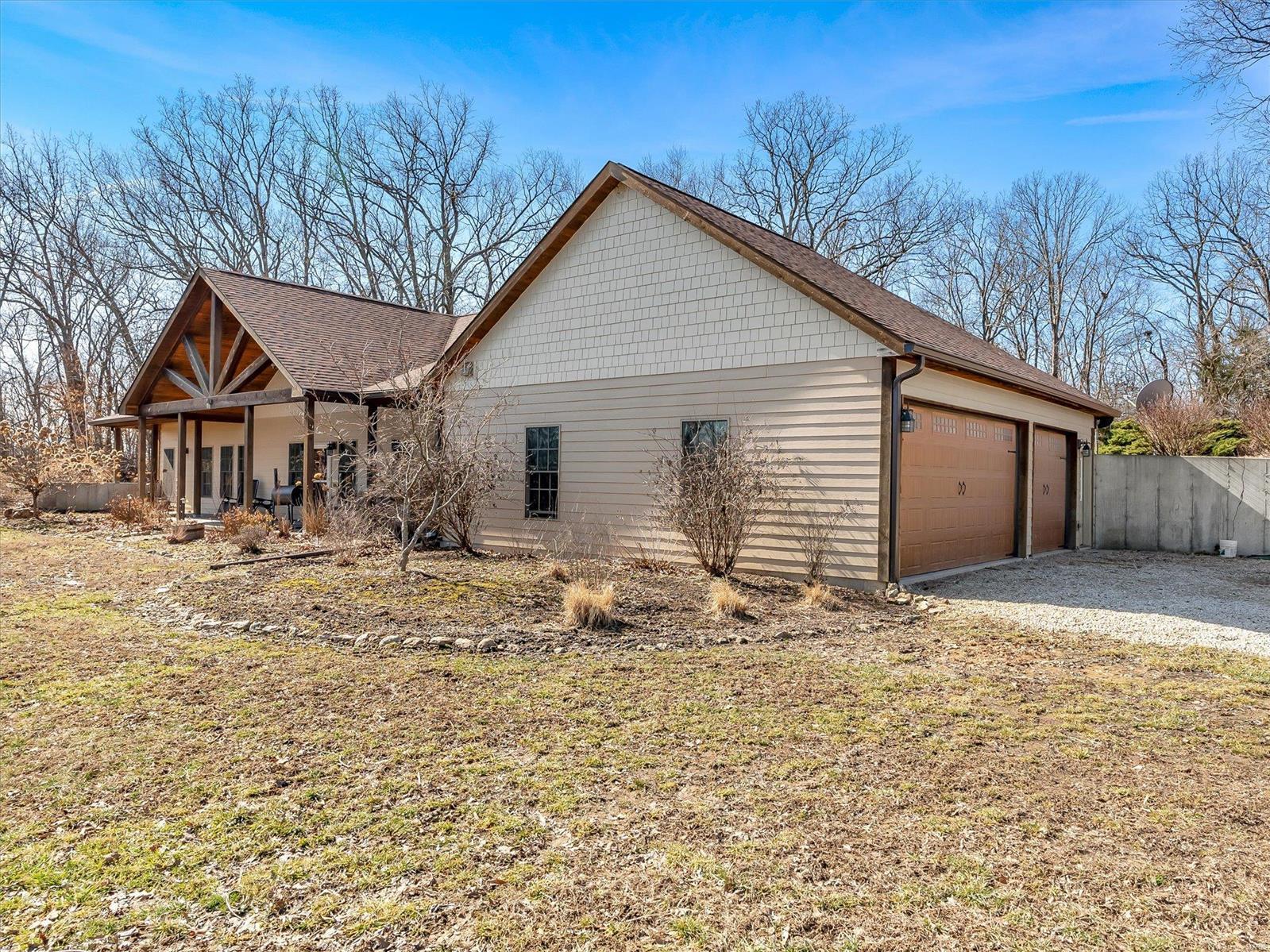 1109 N Flint Hill Road Property Photo 5