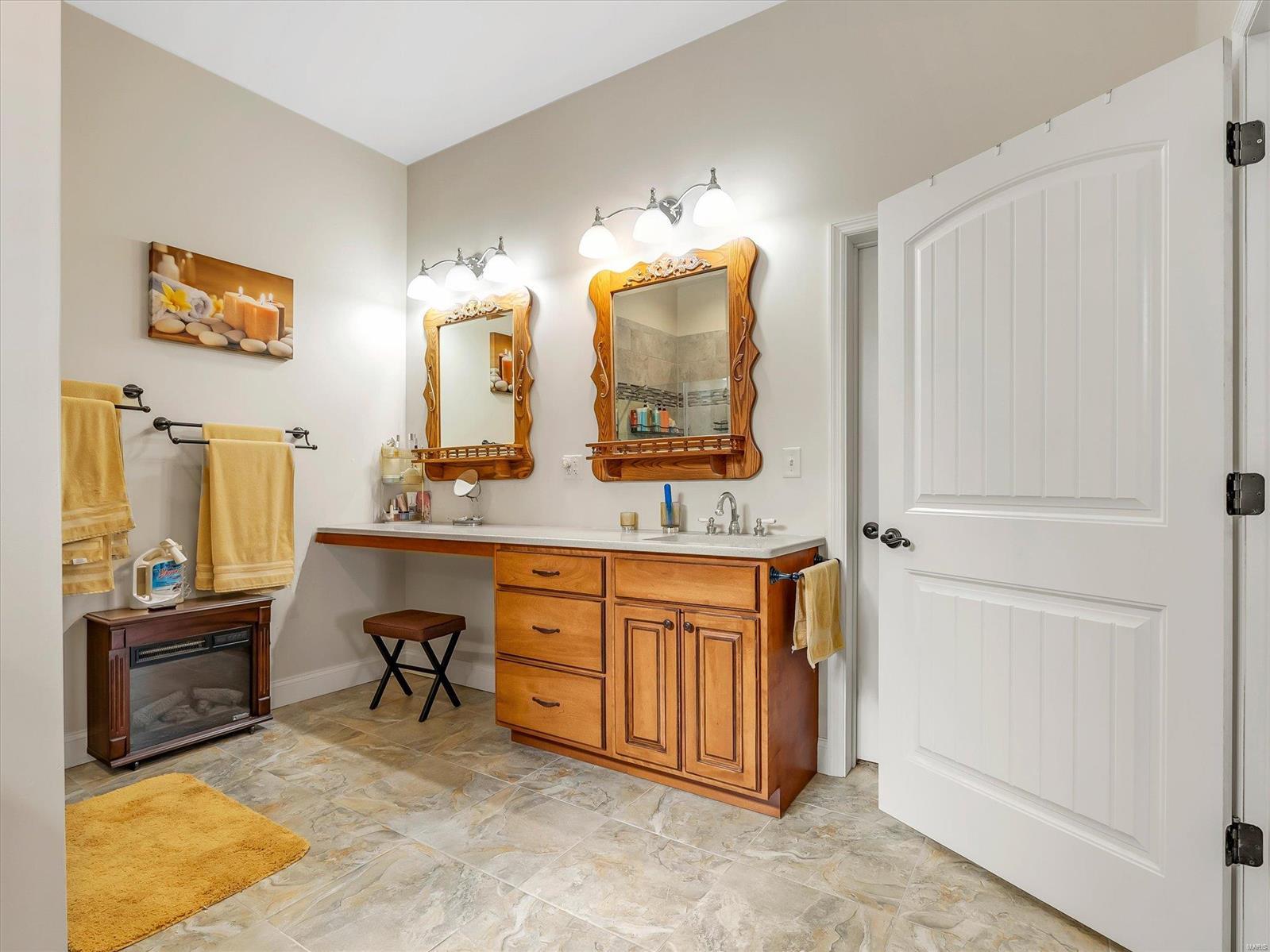 1109 N Flint Hill Road Property Photo 19