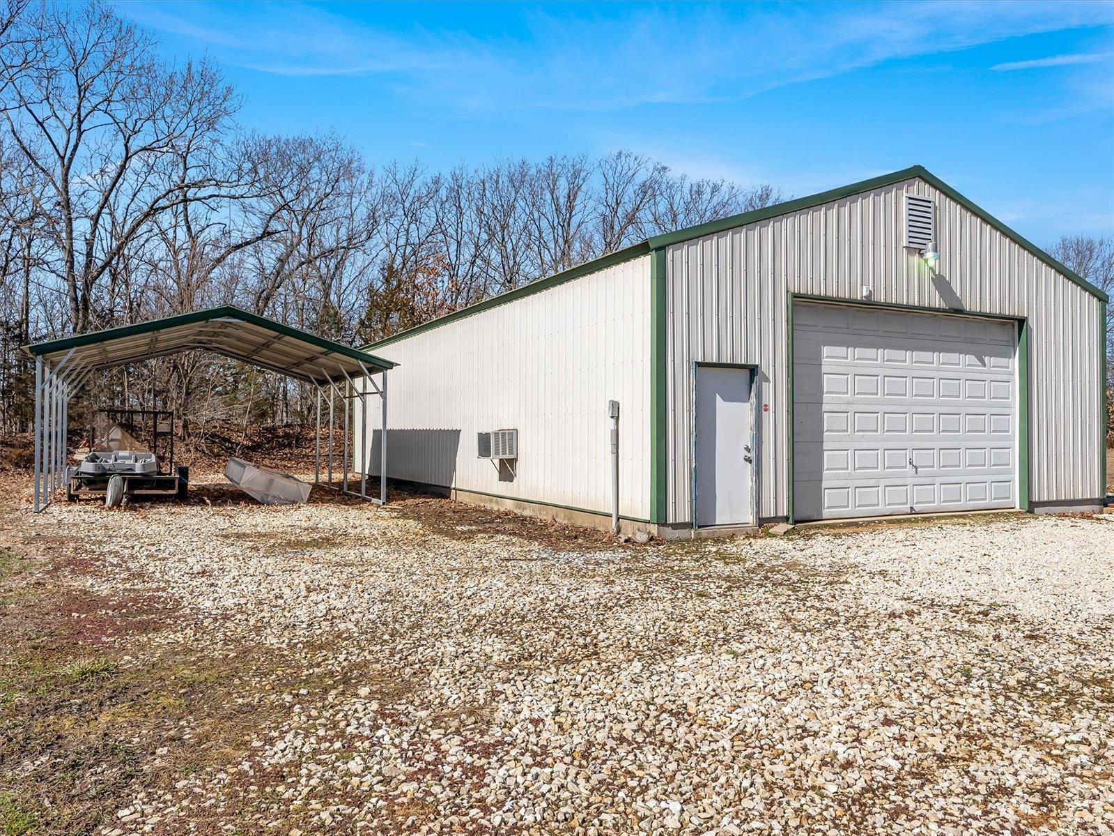 1109 N Flint Hill Road Property Photo 24