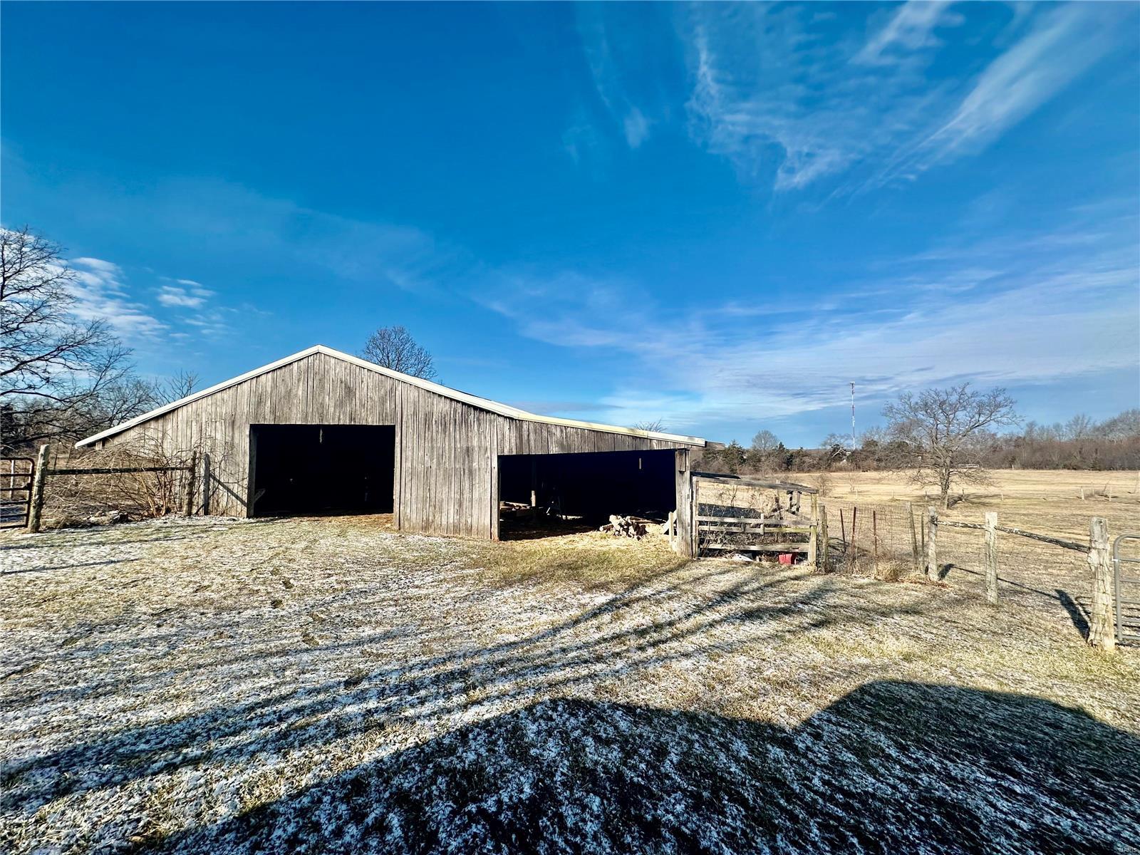 4537 Cooper Hollow Property Photo 3