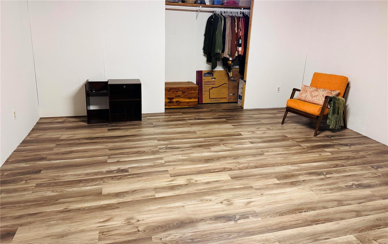 1098 Madison 502 Property Photo 21
