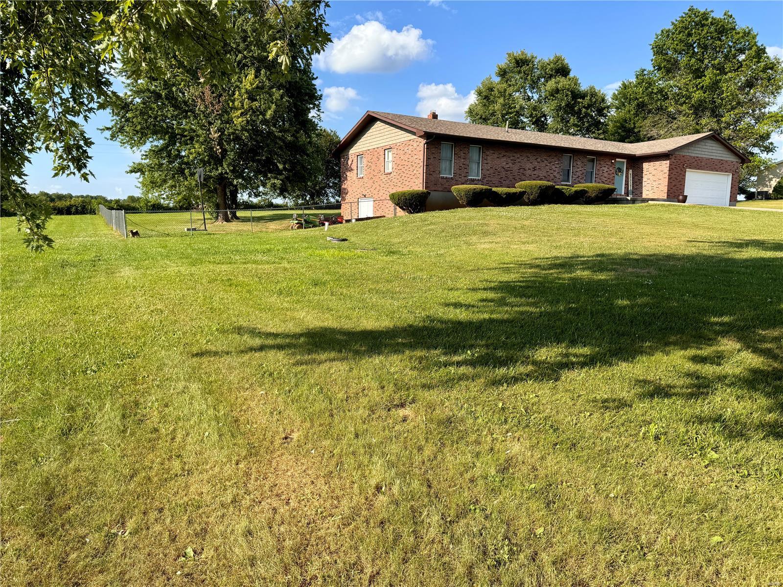 1098 Madison 502 Property Photo 26