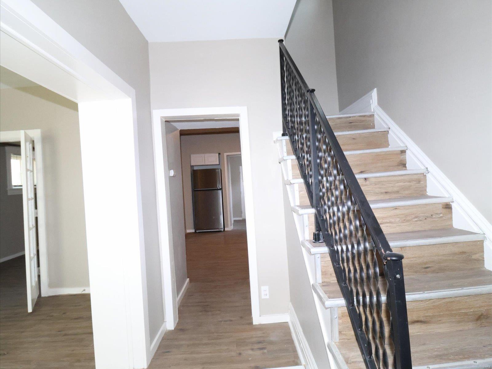 4723 Varrelmann Property Photo 8