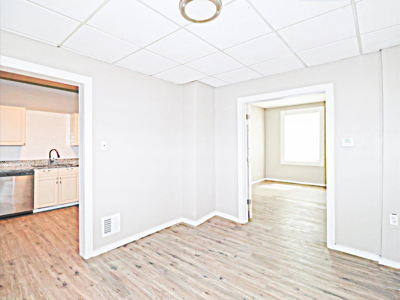 4723 Varrelmann Property Photo 14