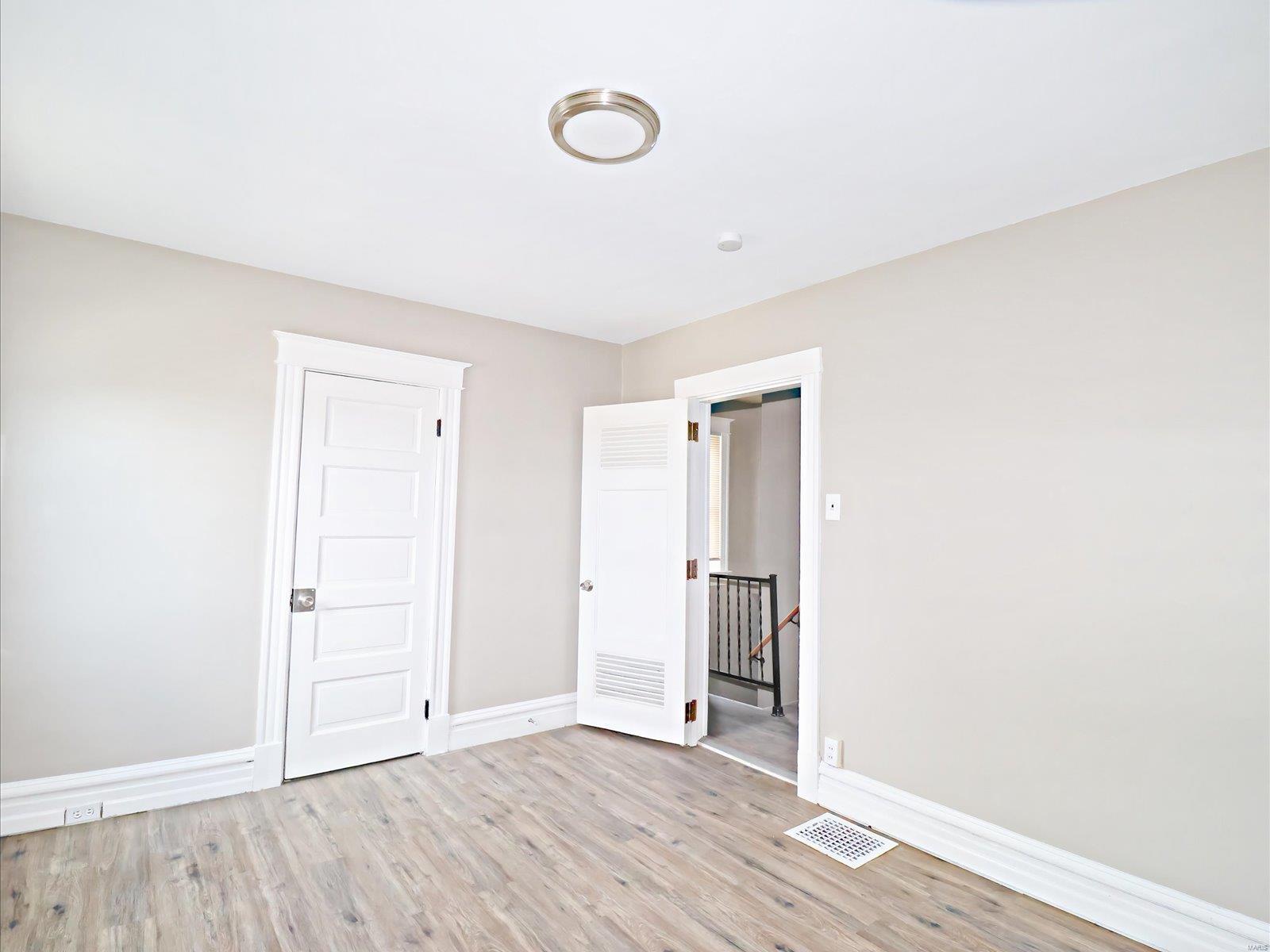 4723 Varrelmann Property Photo 33
