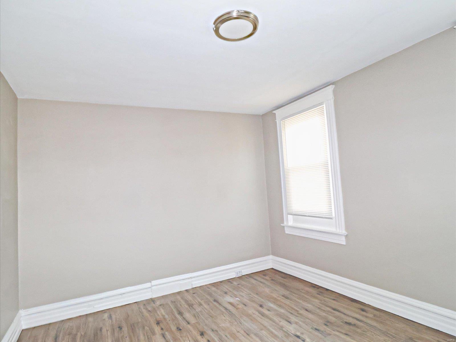 4723 Varrelmann Property Photo 35