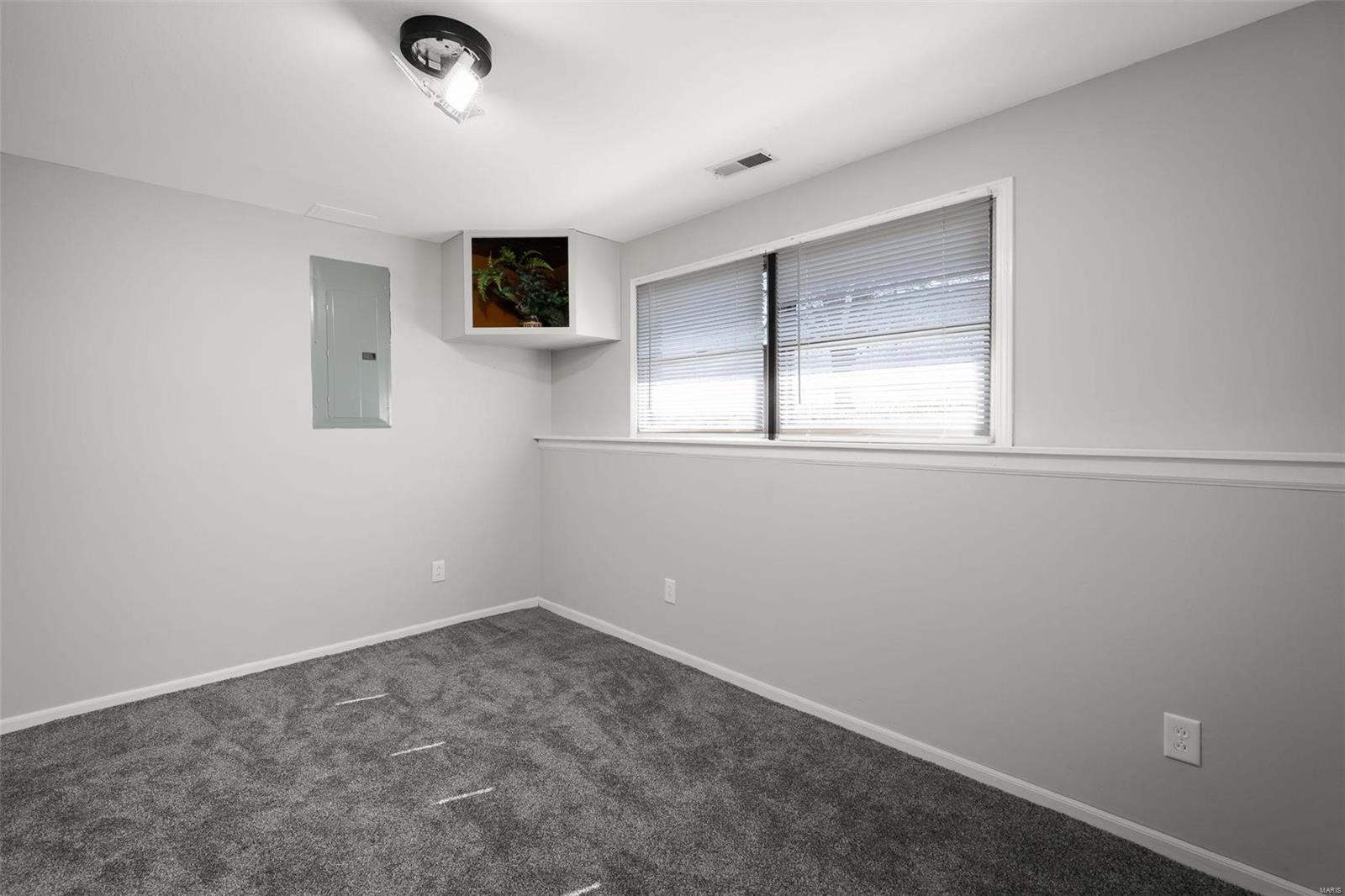 719 Green Ridge Drive Property Photo 25
