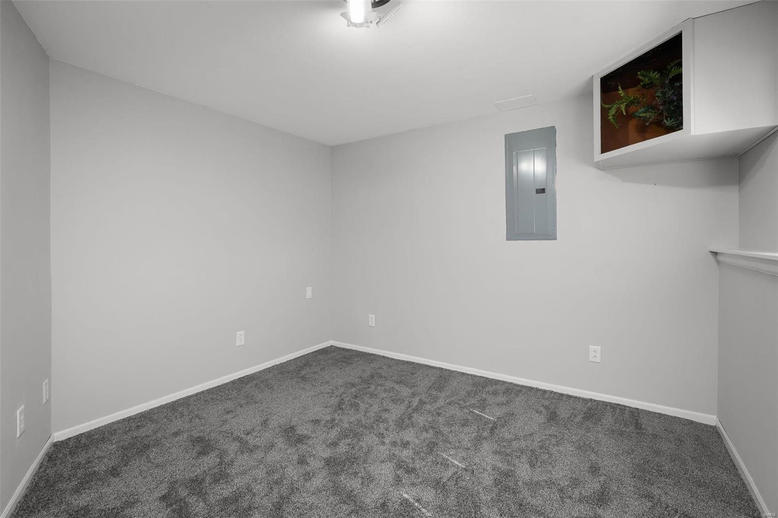 719 Green Ridge Drive Property Photo 26