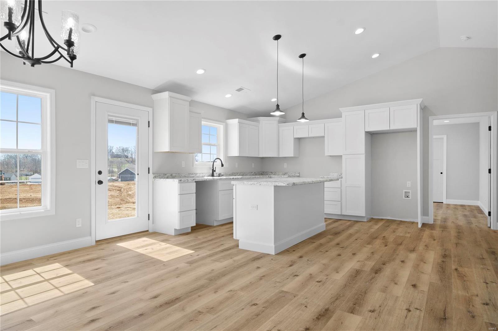 4075 Chapel Ridge Property Photo 4