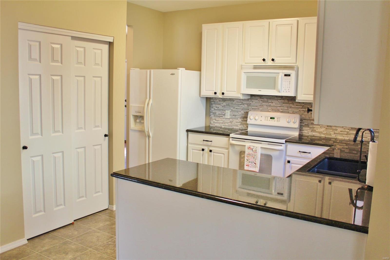 222 Hawksbury Place Property Photo 2