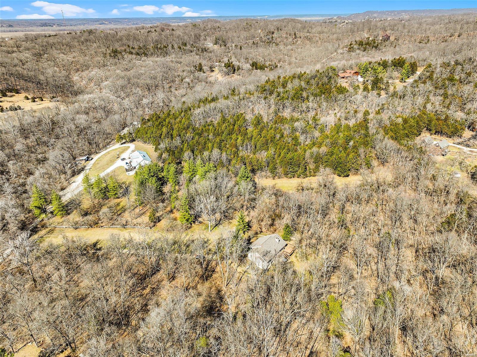 178 Whitetail Crossing Trail Property Photo 5