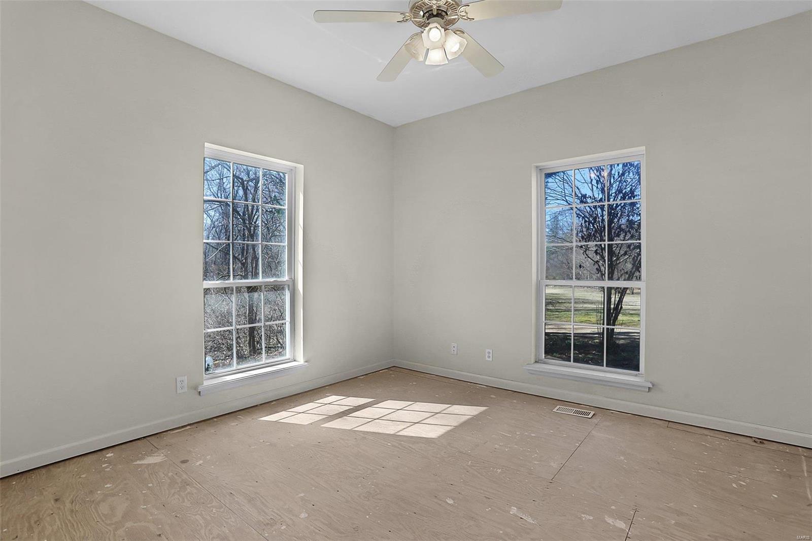 178 Whitetail Crossing Trail Property Photo 21