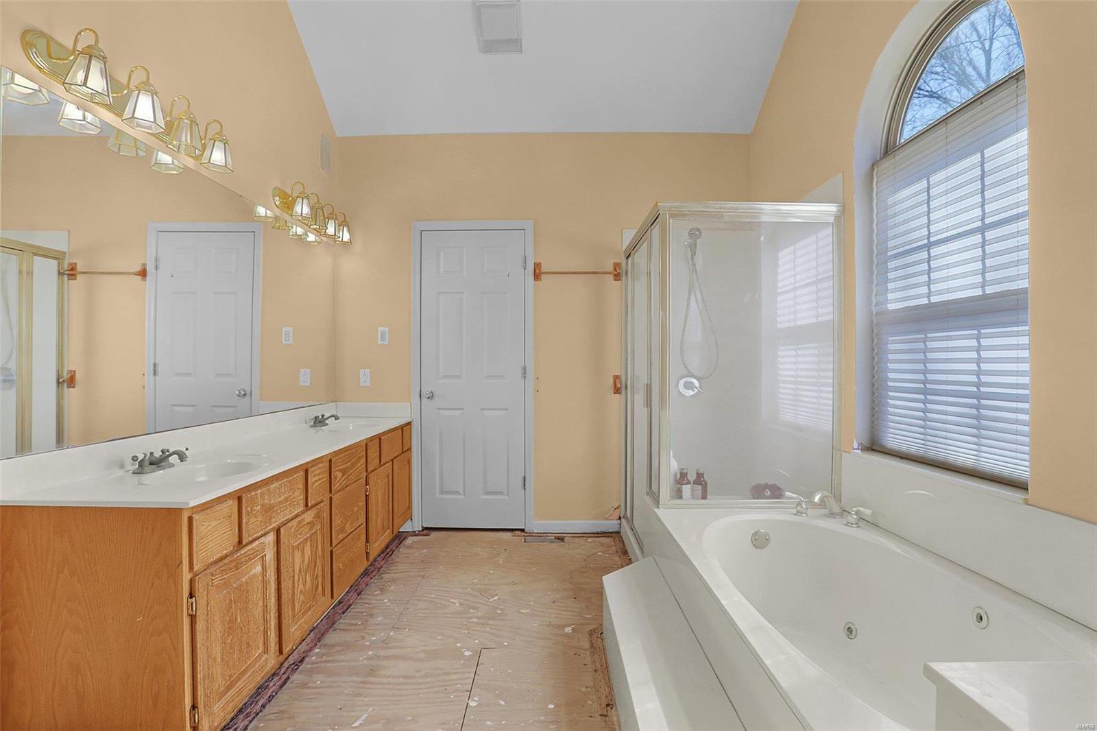 178 Whitetail Crossing Trail Property Photo 25