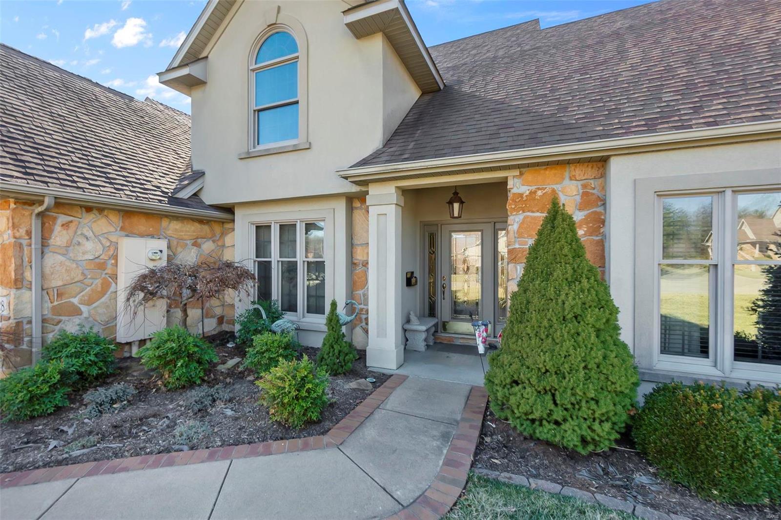 2928 Beaver Creek Drive Property Photo 4