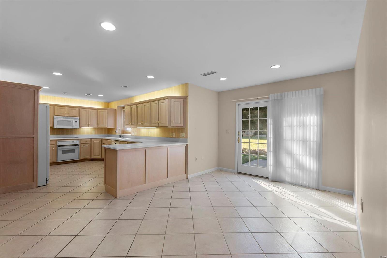 2928 Beaver Creek Drive Property Photo 13