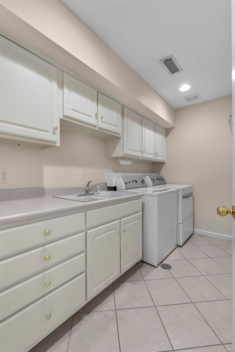 2928 Beaver Creek Drive Property Photo 17