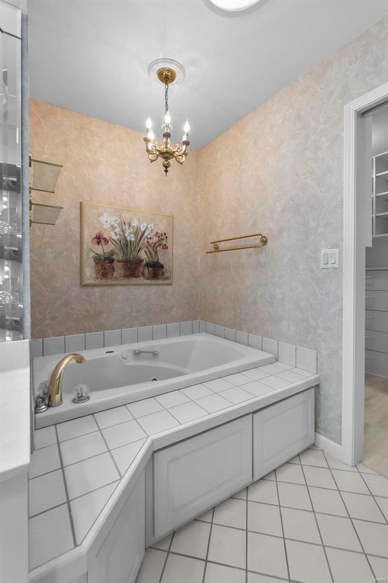 2928 Beaver Creek Drive Property Photo 23