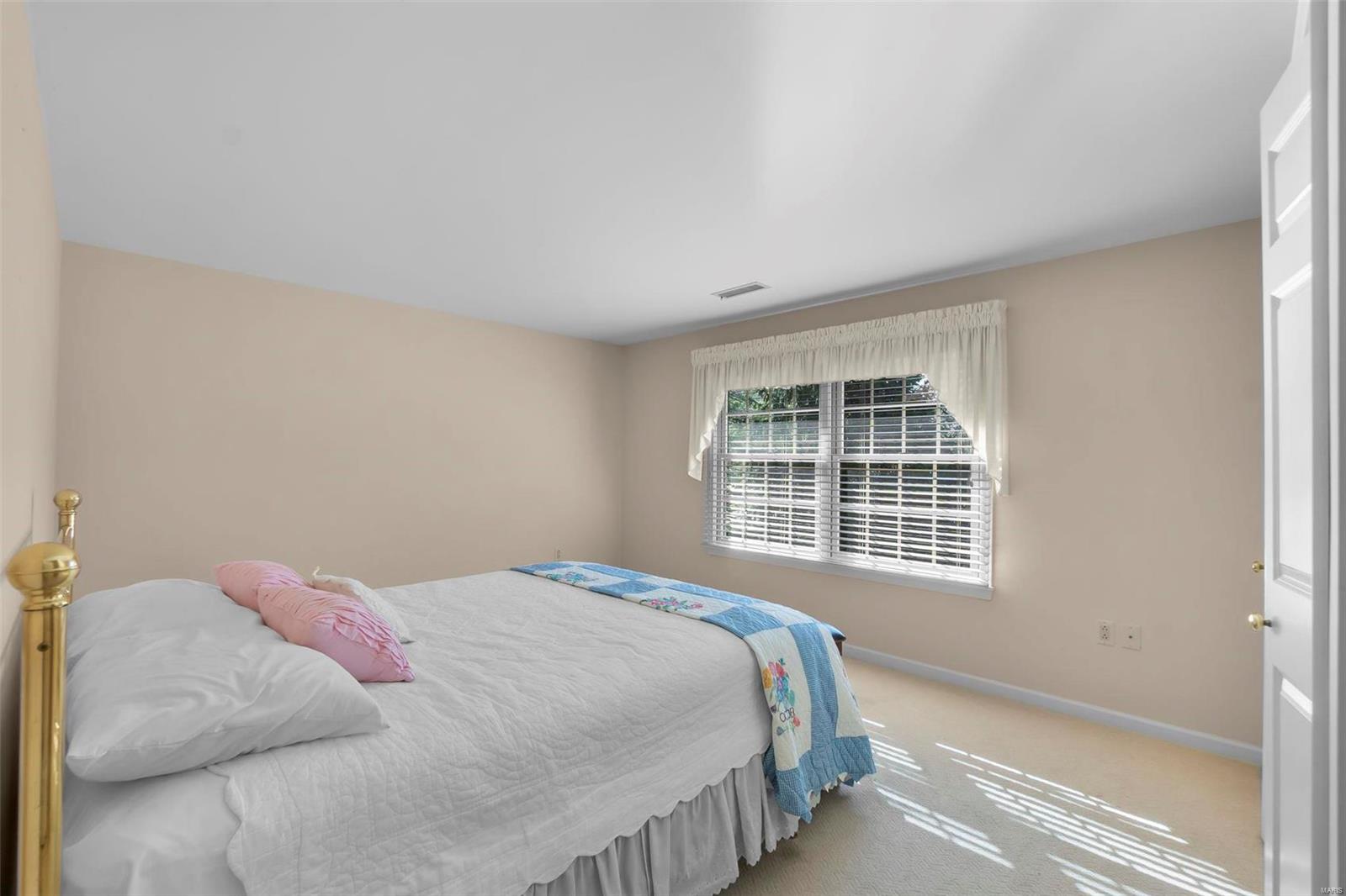 2928 Beaver Creek Drive Property Photo 26