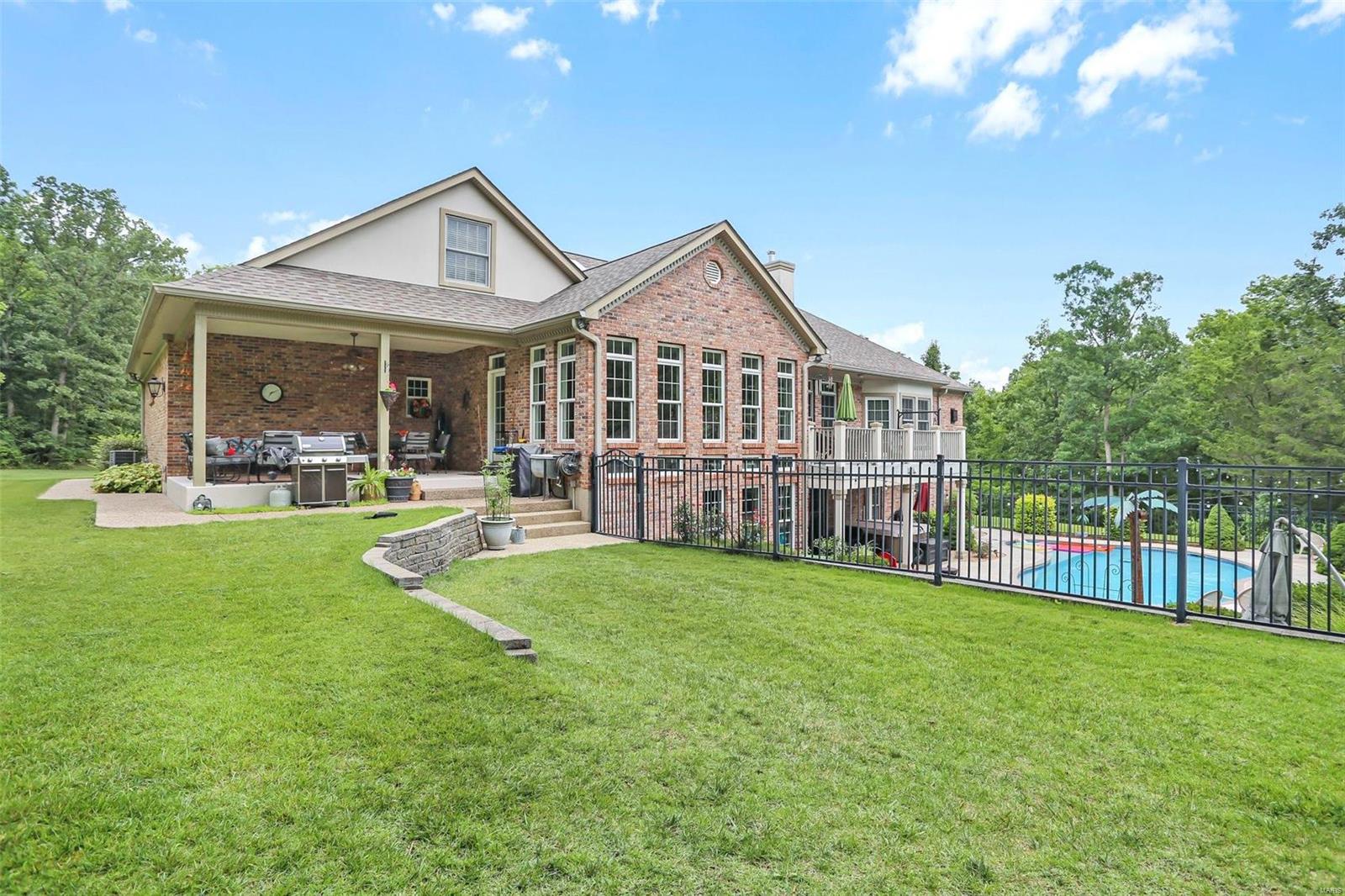 15 Wyngate Court Property Photo 4