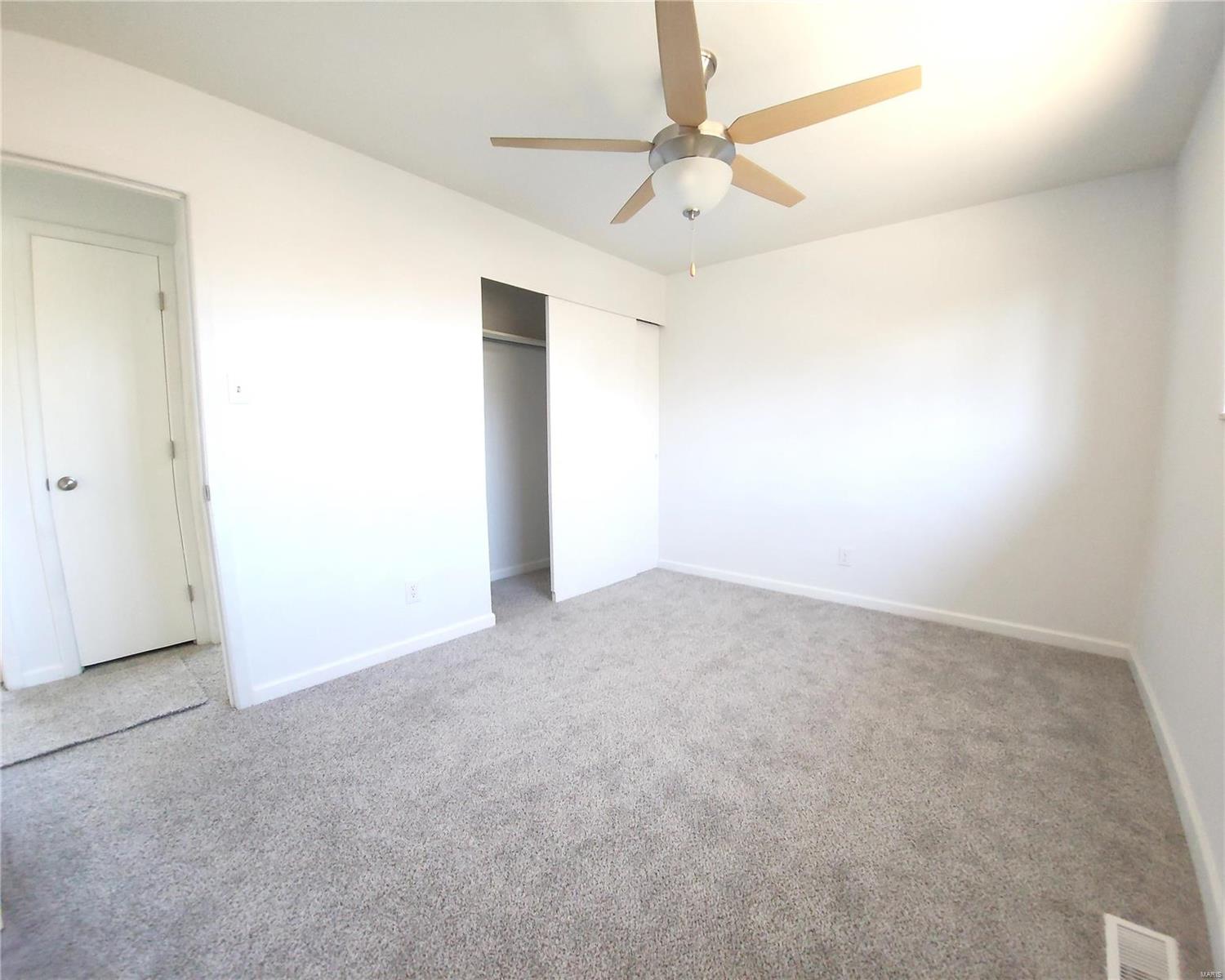 5909 Starlight Drive Property Photo 7