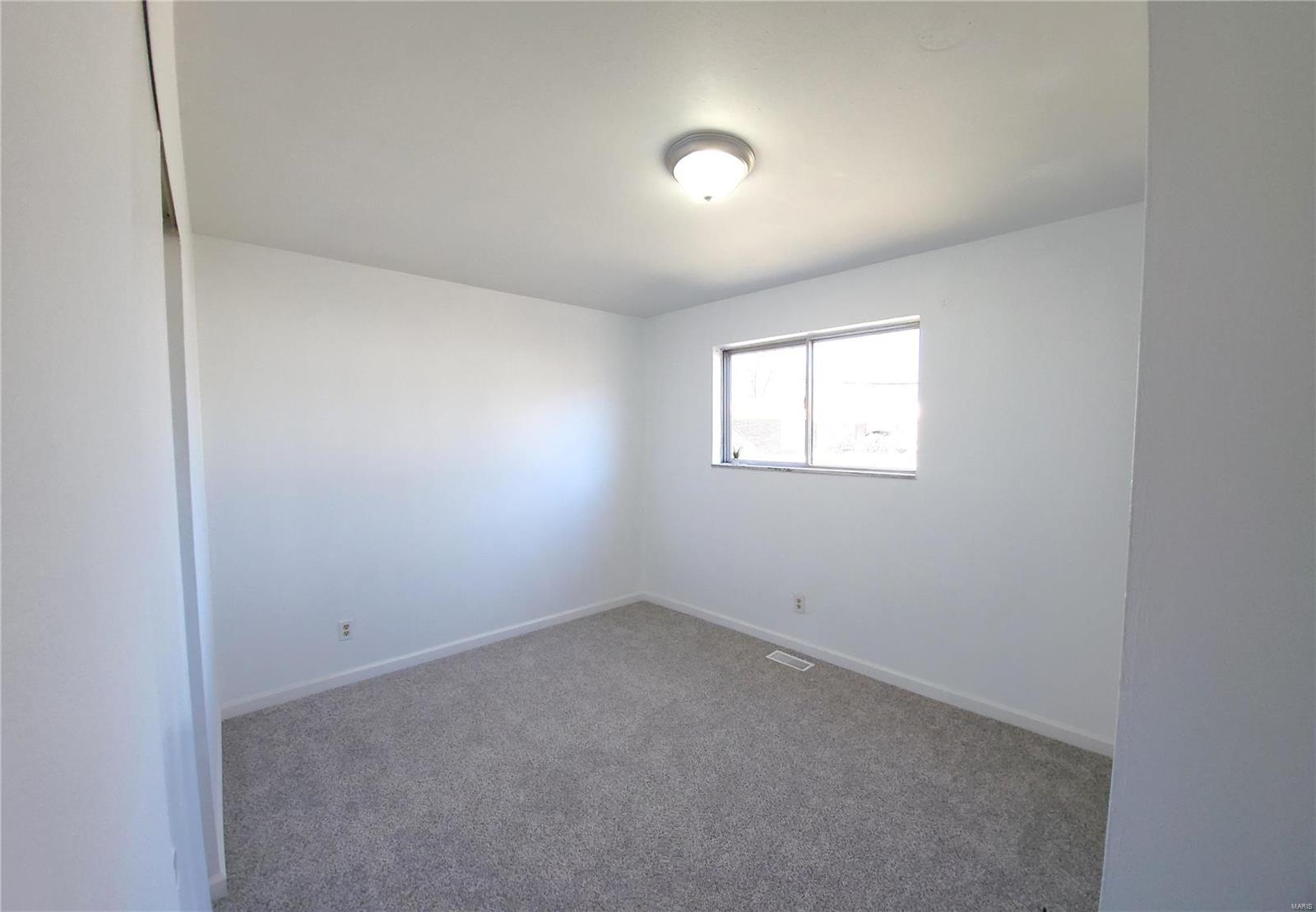 5909 Starlight Drive Property Photo 10