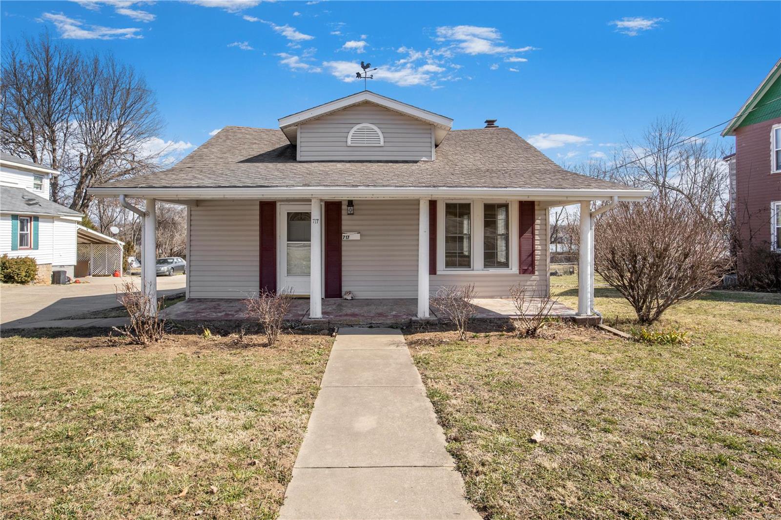 717 S Main Street Property Photo