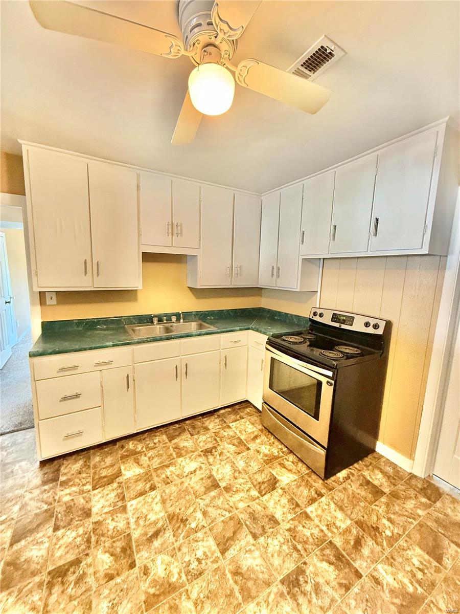 610 Wesley Dr Property Photo 19