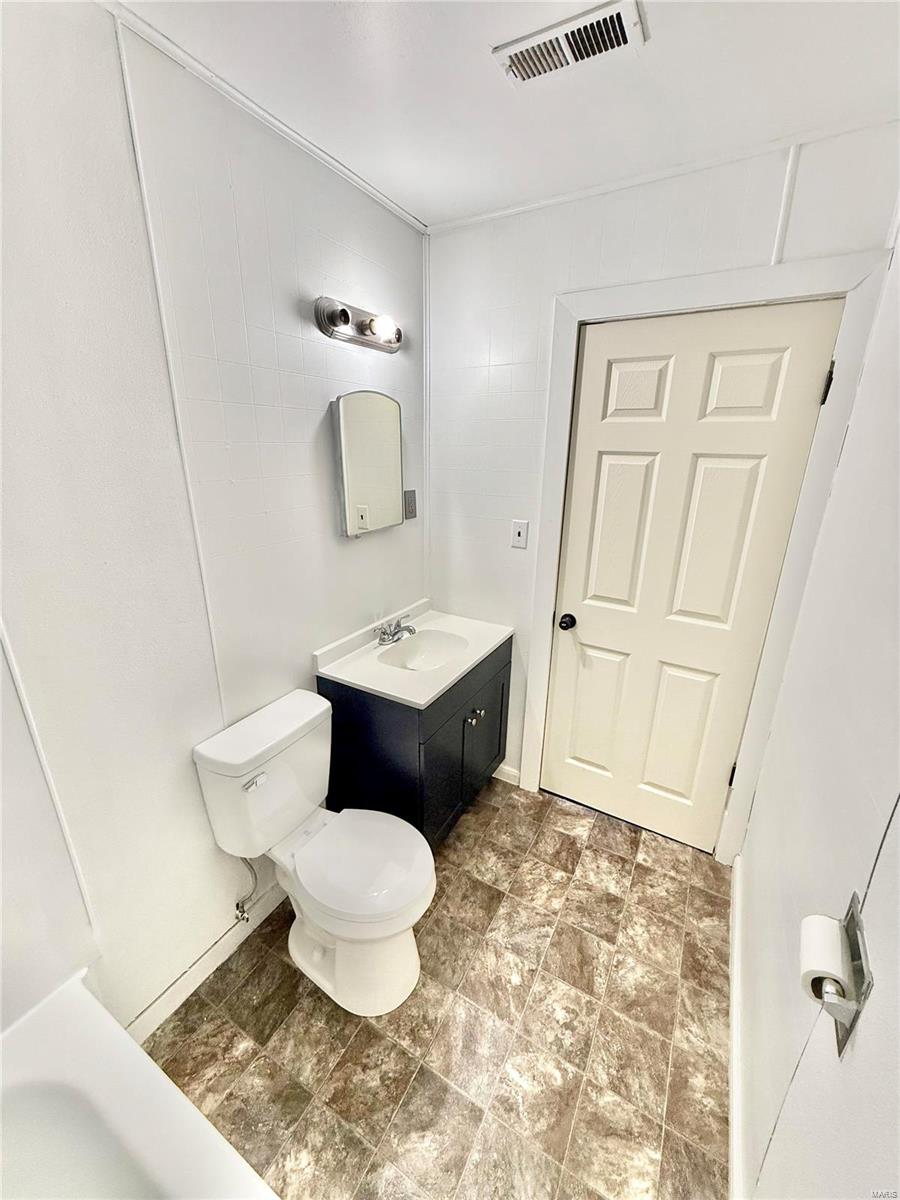 610 Wesley Dr Property Photo 35