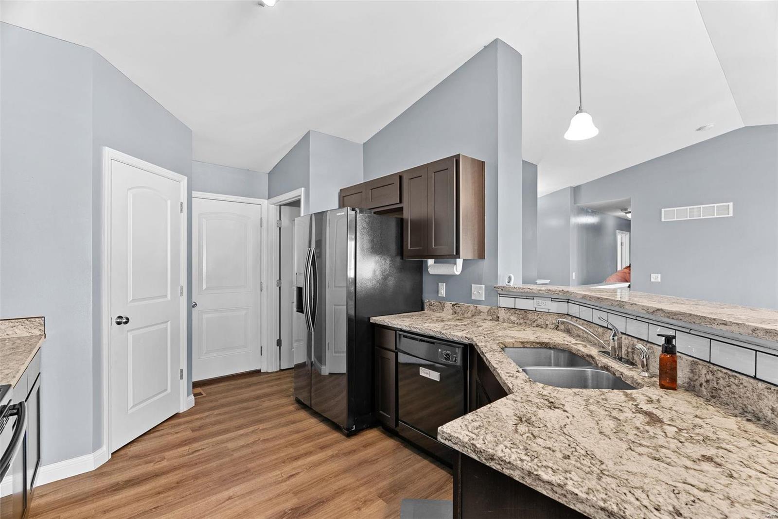 519 Falcons Flight Property Photo 14