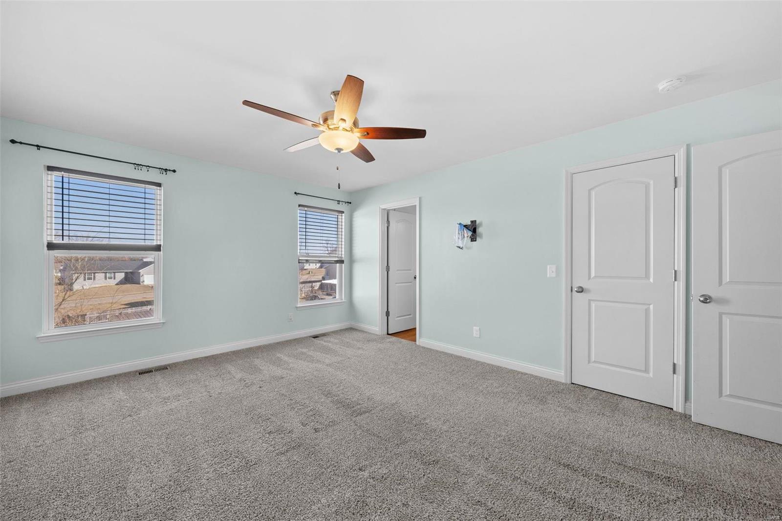 519 Falcons Flight Property Photo 19