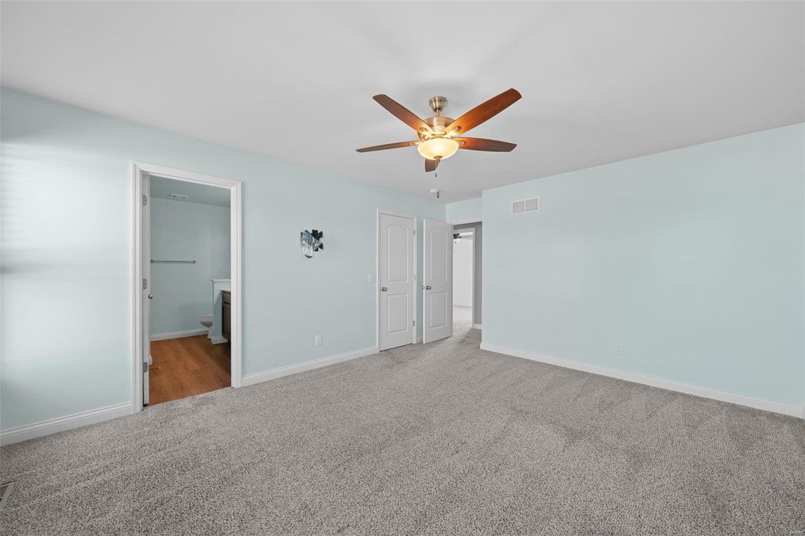 519 Falcons Flight Property Photo 21