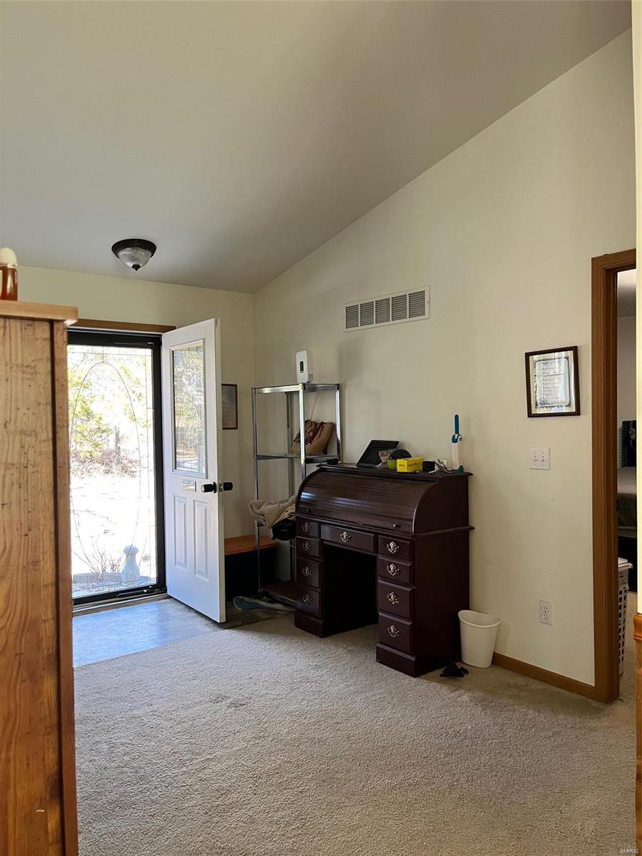 424 Briarwood Drive Property Photo 11