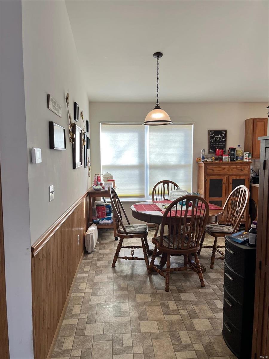 424 Briarwood Drive Property Photo 16